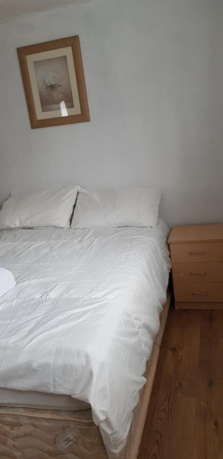 61 Baker Street Appartamento Luton  Esterno foto