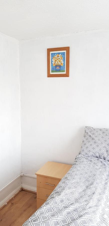 61 Baker Street Appartamento Luton  Esterno foto