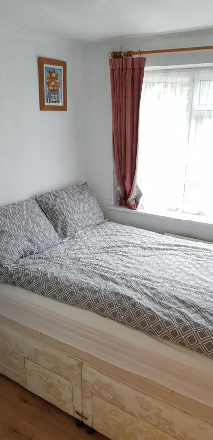 61 Baker Street Appartamento Luton  Esterno foto